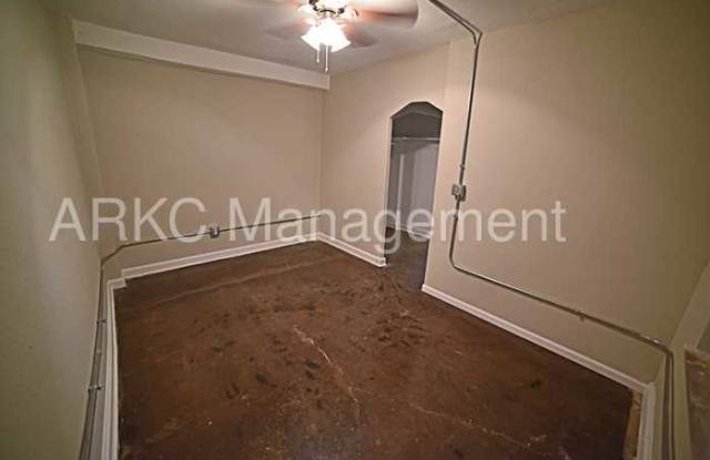 3136 Grand Avenue Unit: 7 Gallery 2