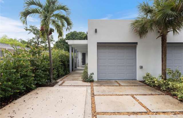 5734 Buchanan St photos photos