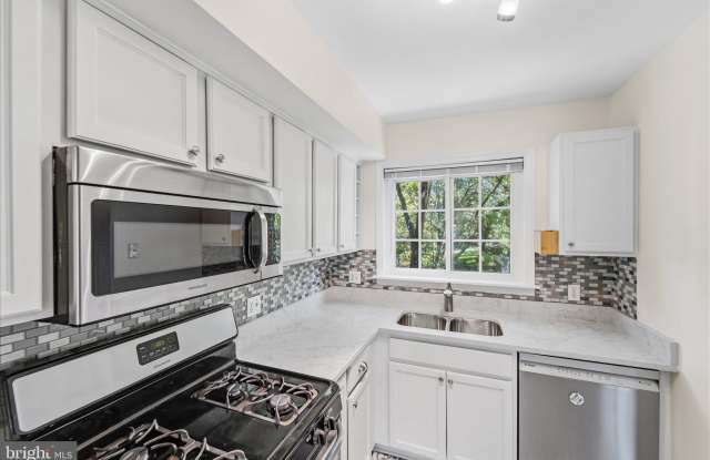 3226 GUNSTON Road photos photos