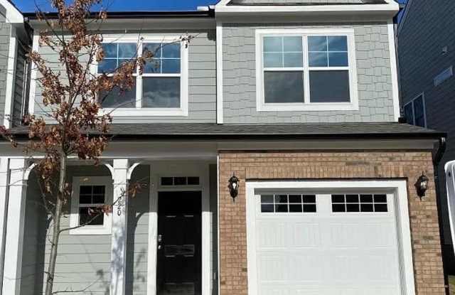 Room in 3 Bedroom Home at Marbella Grove Ct photos photos