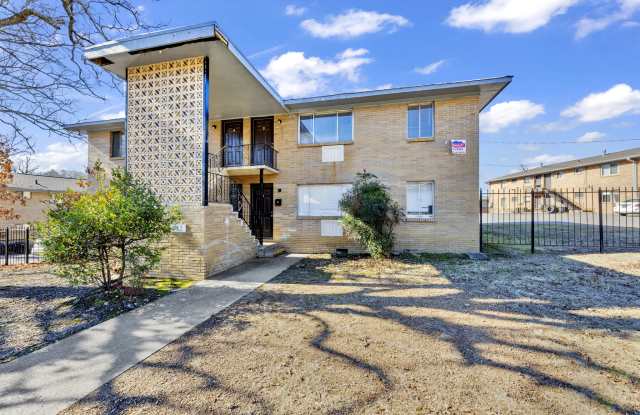 7748 Rugby Avenue photos photos