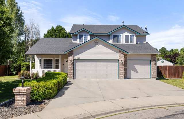 Beautifully Updated 4-Bedroom Home with 3-Car Garage in Quiet Cul-de-Sac photos photos