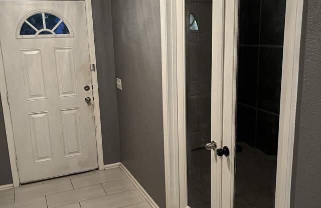 15710 Robin View Gallery 3