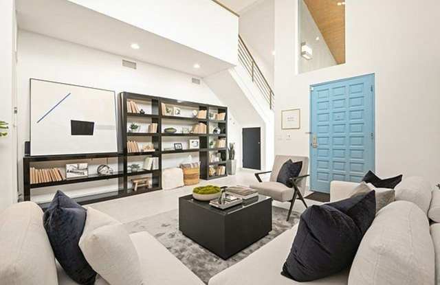 Stunning 5-Bedroom Home for Lease in the Heart of Studio City photos photos