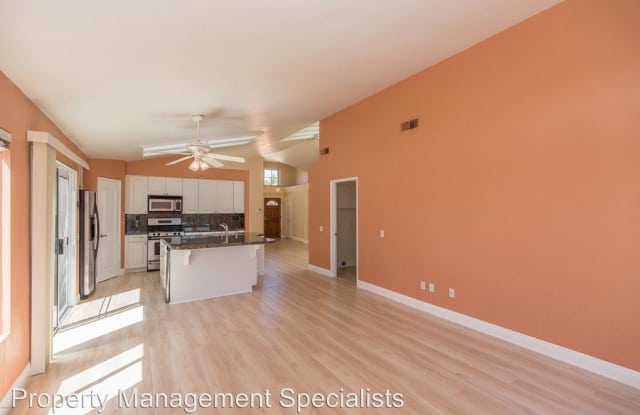 15748 Milne Circle Gallery 3