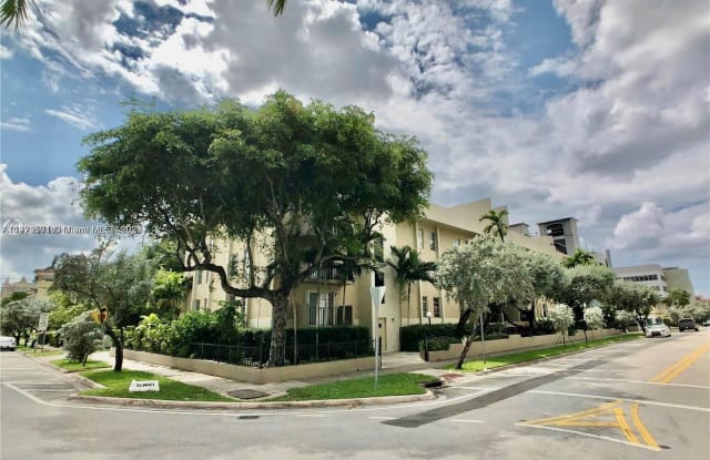 110 Salamanca Ave - 110 Salamanca Avenue, Coral Gables, FL 33134