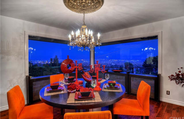 40 Avenida Corona Gallery 3