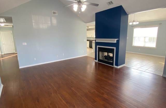 Charming 3 Bedroom Home in Bonaire Gallery 3