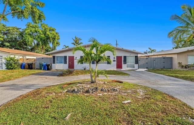 820 SW 12th Ct photos photos