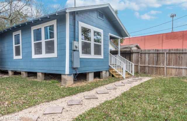 8009 Capitol St - 8009 Capitol St, Houston, TX 77012