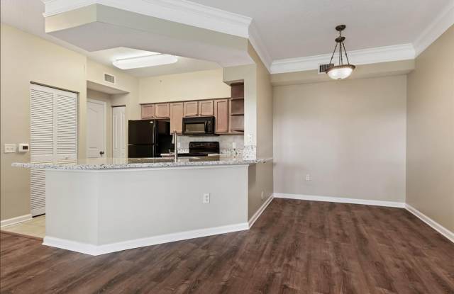 9905 Baywinds Drive Gallery 4