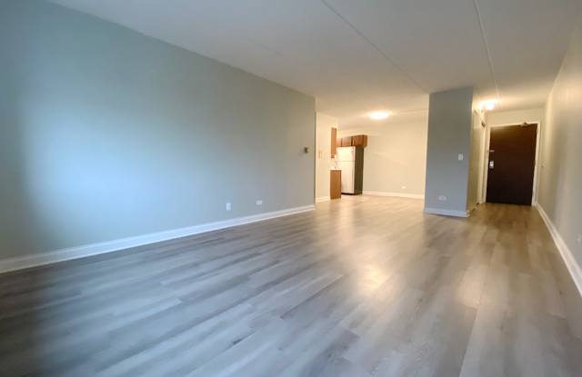 835 Pearson Street Gallery 2