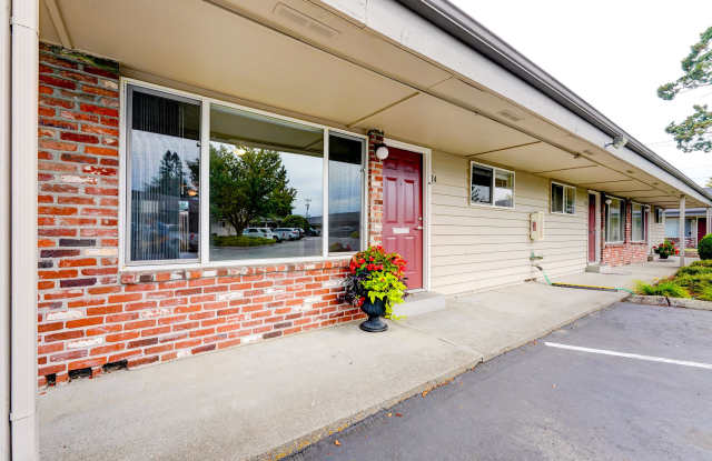 Fairway Village Apartments Gallery 3