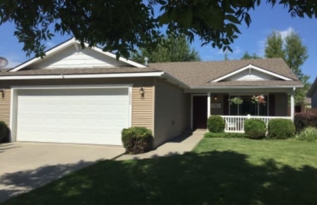 2935 W Versailles Dr - 2935 Versailles Drive, Coeur d'Alene, ID 83815