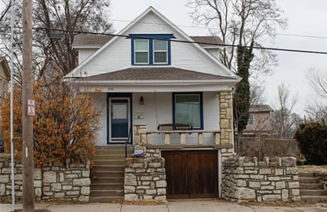 2514 West 43rd Avenue - 2514 W 43 Ave, Kansas City, KS 66103