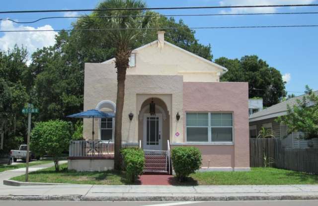 511 Highland Street North photos photos