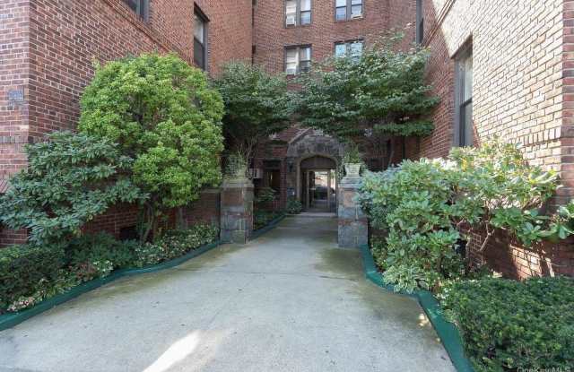 167-10 Crocheron Avenue unit: 5B photos photos