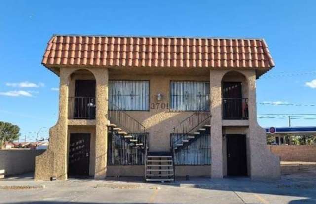 3701 Thomas Avenue photos photos