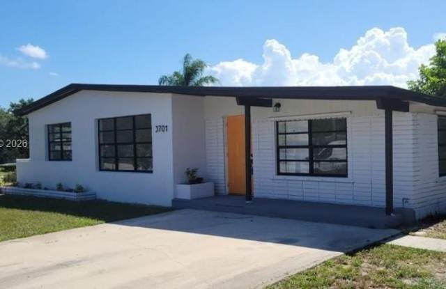 3701 SW 40th St photos photos 3701 SW 40th St photos photos