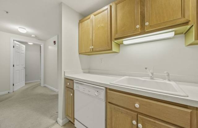 912 Main St photos photos