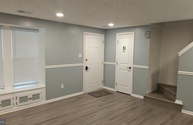 9016 SAINT STEVEN Court Gallery 2