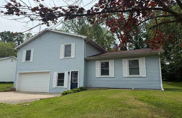 Charming Two-Story Retreat: Your Home Awaits in Bloomington! photos photos