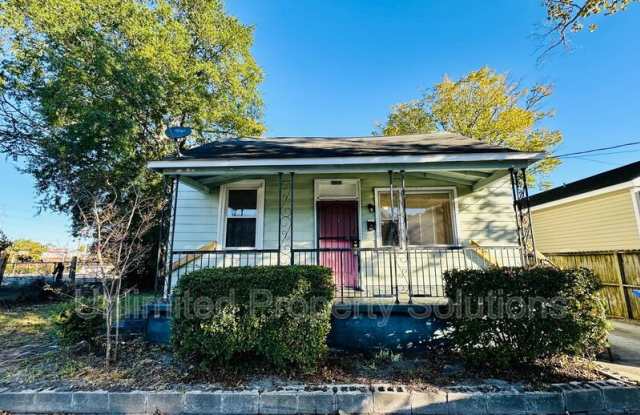 1109 Dock Street photos photos