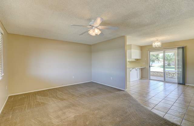 10645 W Saratoga Cir Gallery 4