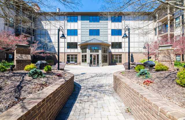Knoxville 37920 - Riverfront Condo for Rent - 2 Bedroom, 2 Bath - CityView at Riverwalk - Contact Dominic Ruffino (865)410-6170 photos photos