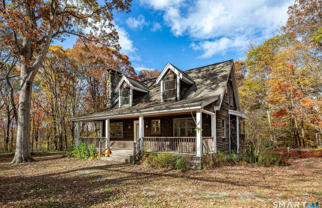 249 Woodbury Road photos photos