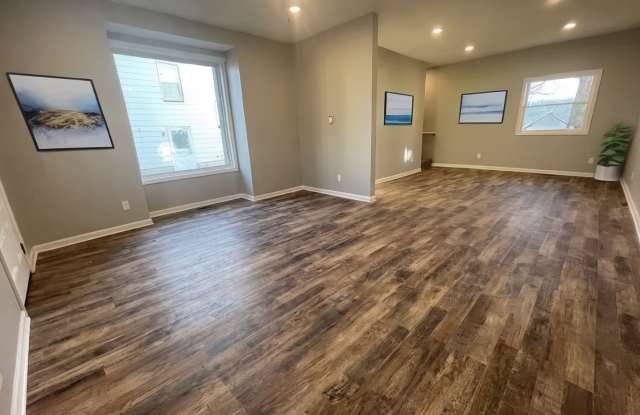 3 Bed 2 Bath- Ellwood City Gallery 3