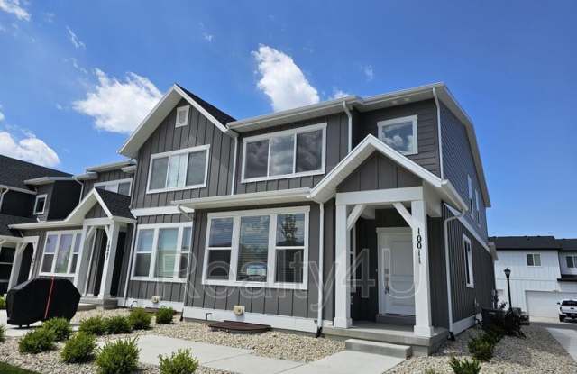 10011 North Featherstone Drive - 1 - 10011 Featherstone Drive, Highland, UT 84003