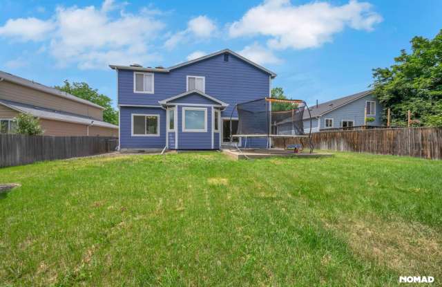 Spacious 4BR House in Broomfield Gallery 4