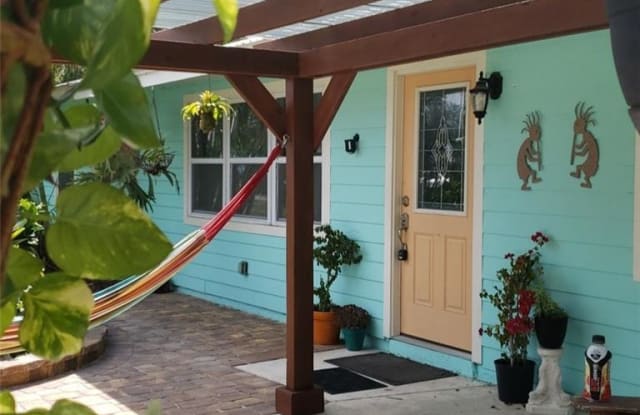 245 16th Avenue - 245 16th Avenue, Vero Beach South, FL 32962