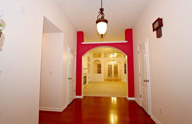 1786 PROSPECT VIEW Drive Gallery 3