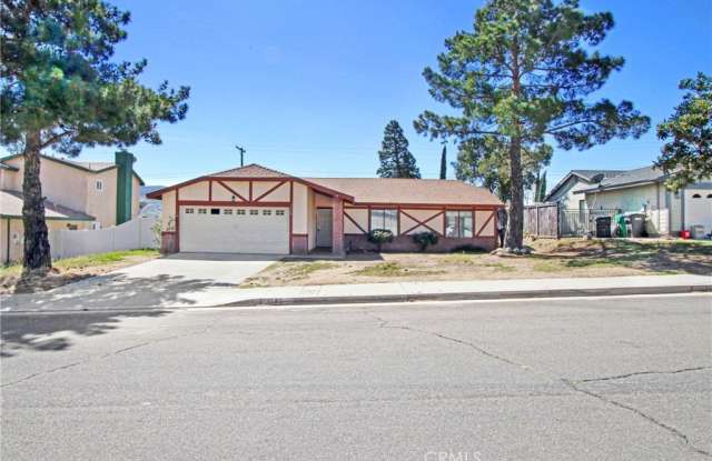 1142 W King Street photos photos