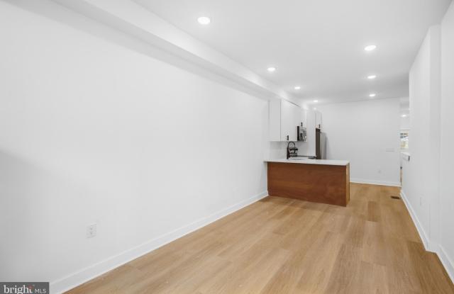 2506 N 12TH Street Gallery 2