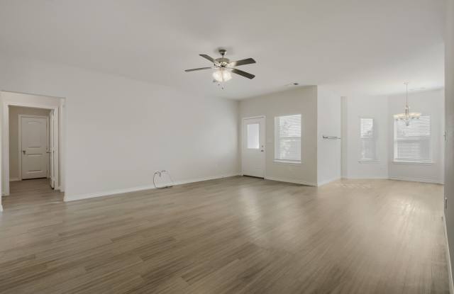 3212 Sweetwater Way Gallery 4