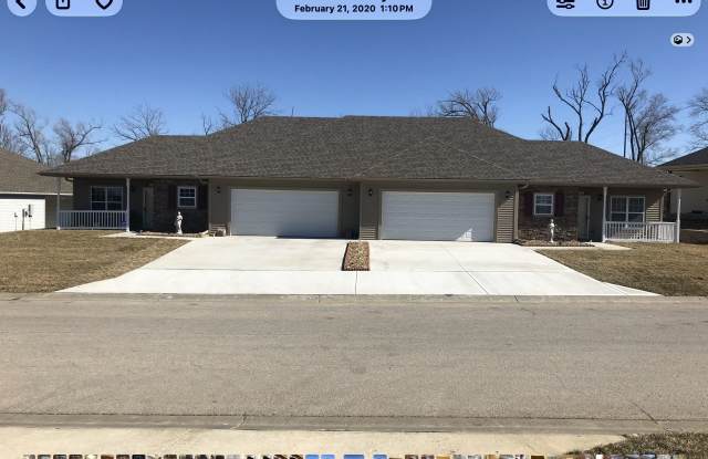 2101 N 113th Terrace Gallery 1