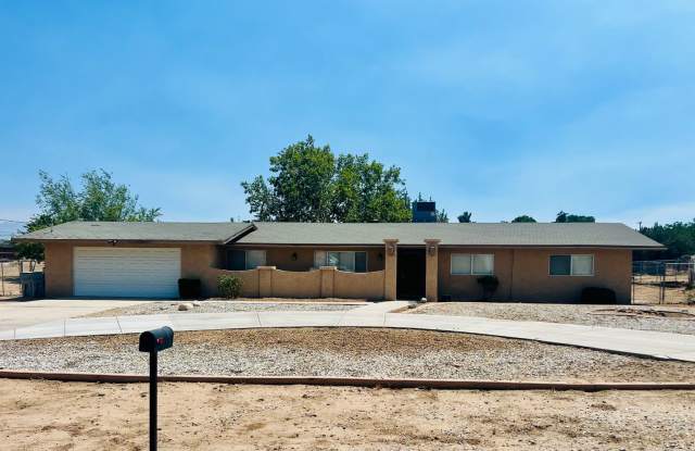 3-Bedroom Hesperia Home on a Large Lot! photos photos