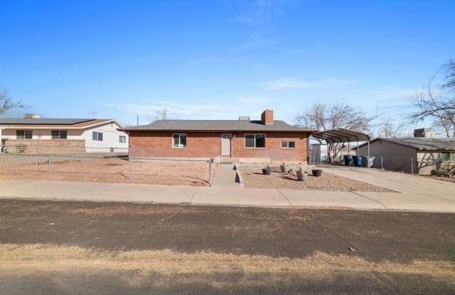Charming 3 Bedroom Home Plus Casita photos photos