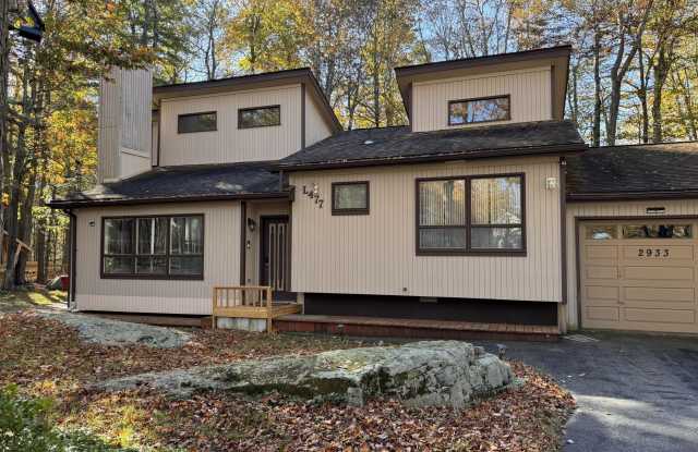 2933 Melody Lane photos photos