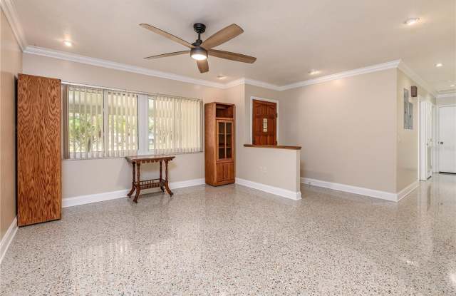 907 HILLSIDE Terrace Gallery 3
