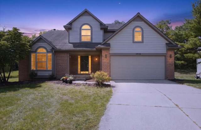 4905 Ravine Court Gallery 2