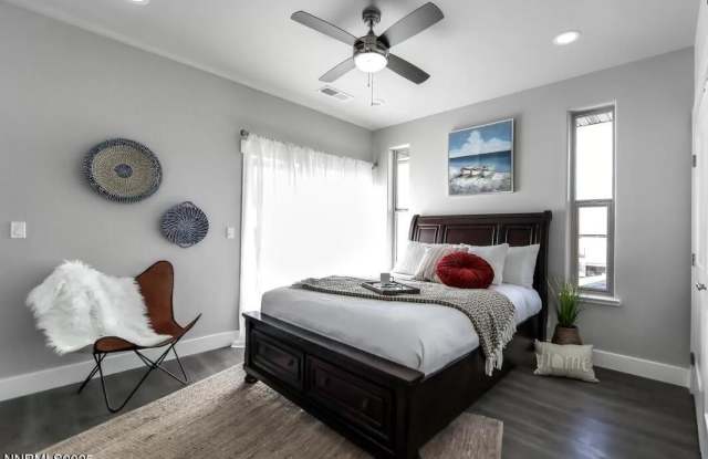 730 Bluffs Court lot: 103 Gallery 4