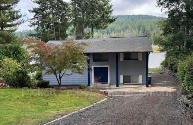 414 Kingsway NW photos photos