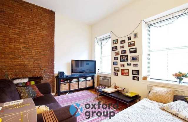 124 West 16th Street Gallery 1