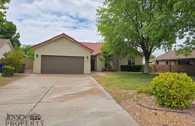 3 Bedroom with 3 Bath-New Carpet! photos photos