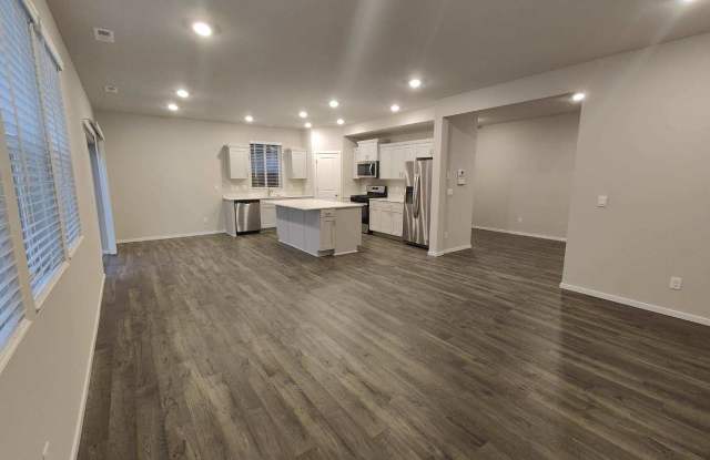 1429 Sw Pendleton Way photos photos