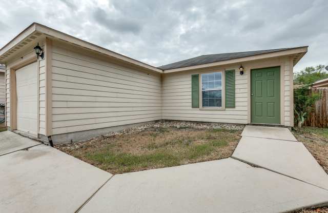 Charming 2- Bedroom in Canyon Crossing Gallery 3